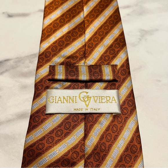 Gianni Viera 100% Silk Striped Tie - Picture 4 of 5